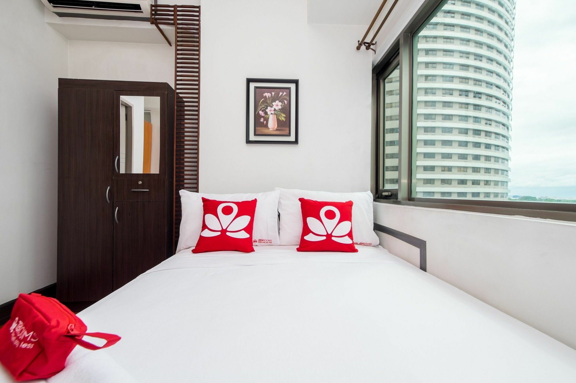Zen Home Forbeswood Parklane Bgc Taguig Buitenkant foto