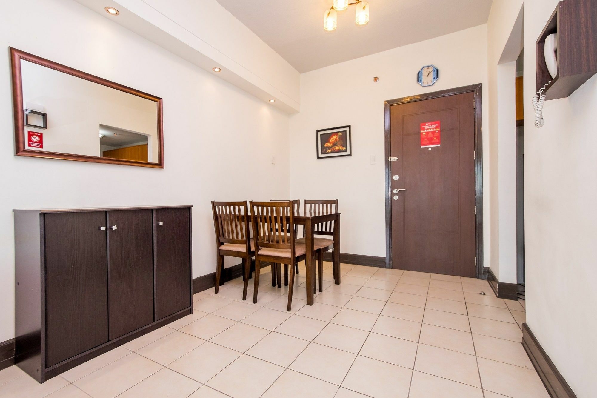 Zen Home Forbeswood Parklane Bgc Taguig Buitenkant foto