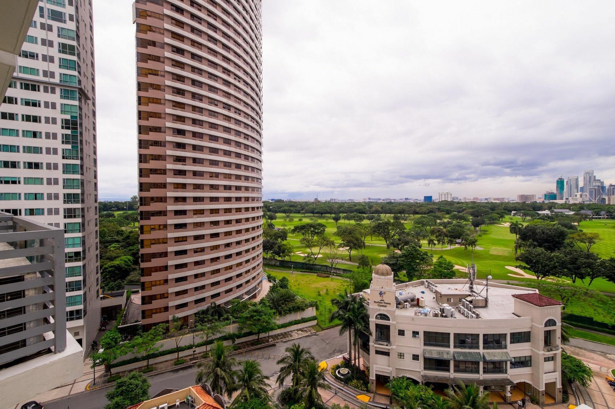 Zen Home Forbeswood Parklane Bgc Taguig Buitenkant foto